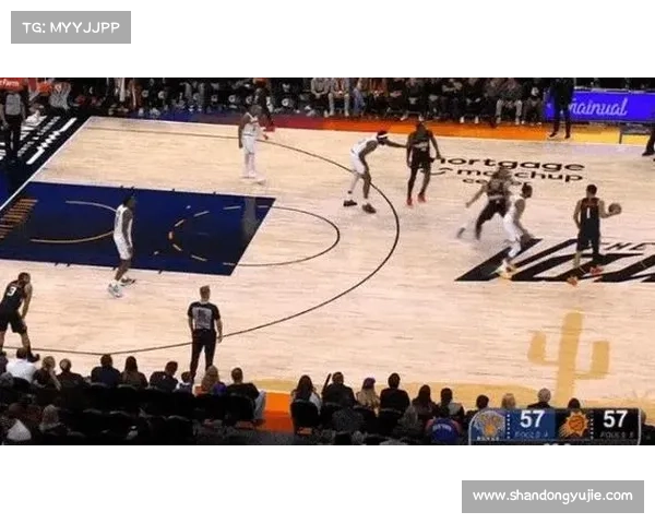 布克关键时刻表现分析：从比赛录像看决定胜负的细节与决策